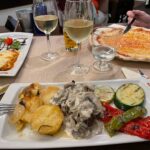 Divina Italia Fillet Steak with Mushroom Sauce and Spinach and Ricotta Canelloni as Pizza Margherita